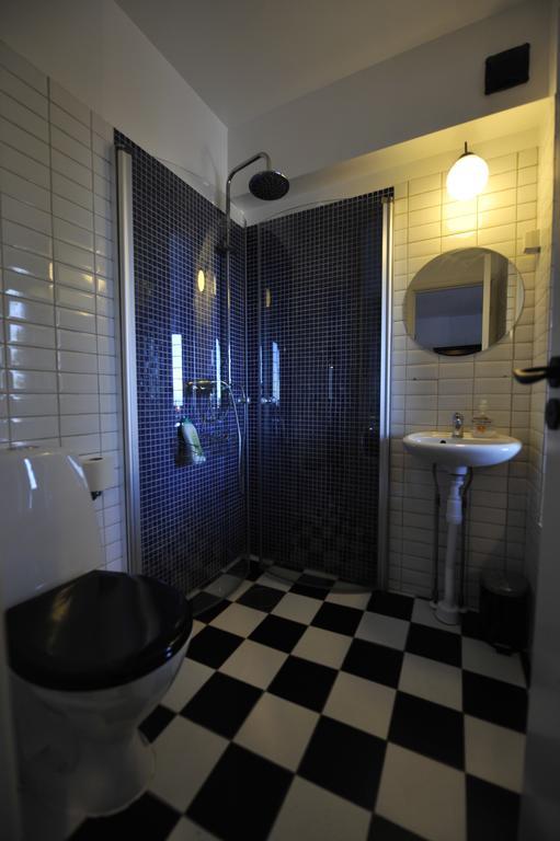 Gustav Bed & Kitchenette Hotel Gotenburg Buitenkant foto